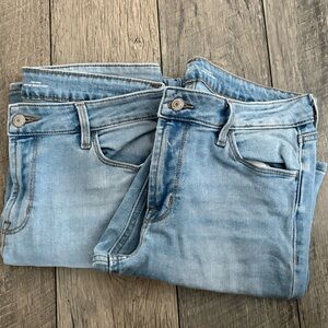 2 pair Old Navy Women's Mid Rise Wow Boot Cut Jeans 6S